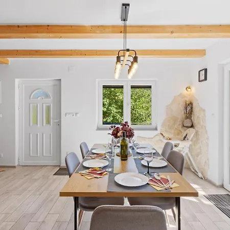 Vista By Guide Bicine