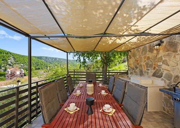 Vista By Guide * Bicine