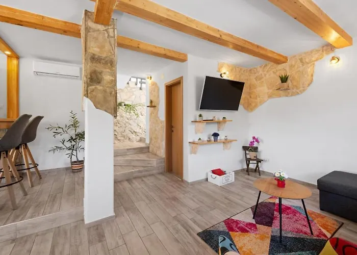 Vista By Guide * Bicine