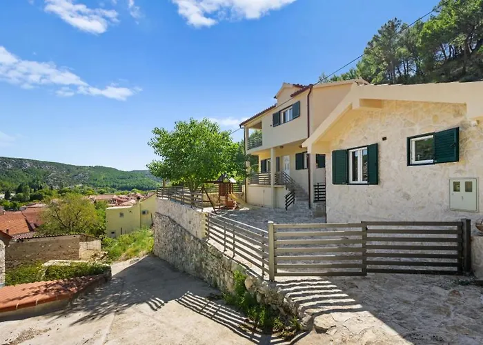 Villa Vista By Guide