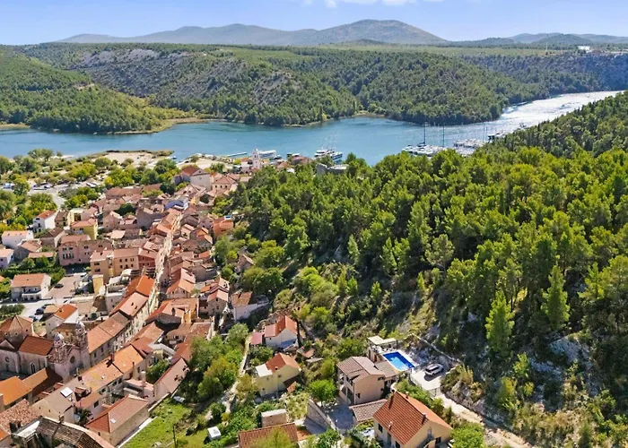 Villa Vista By Guide *